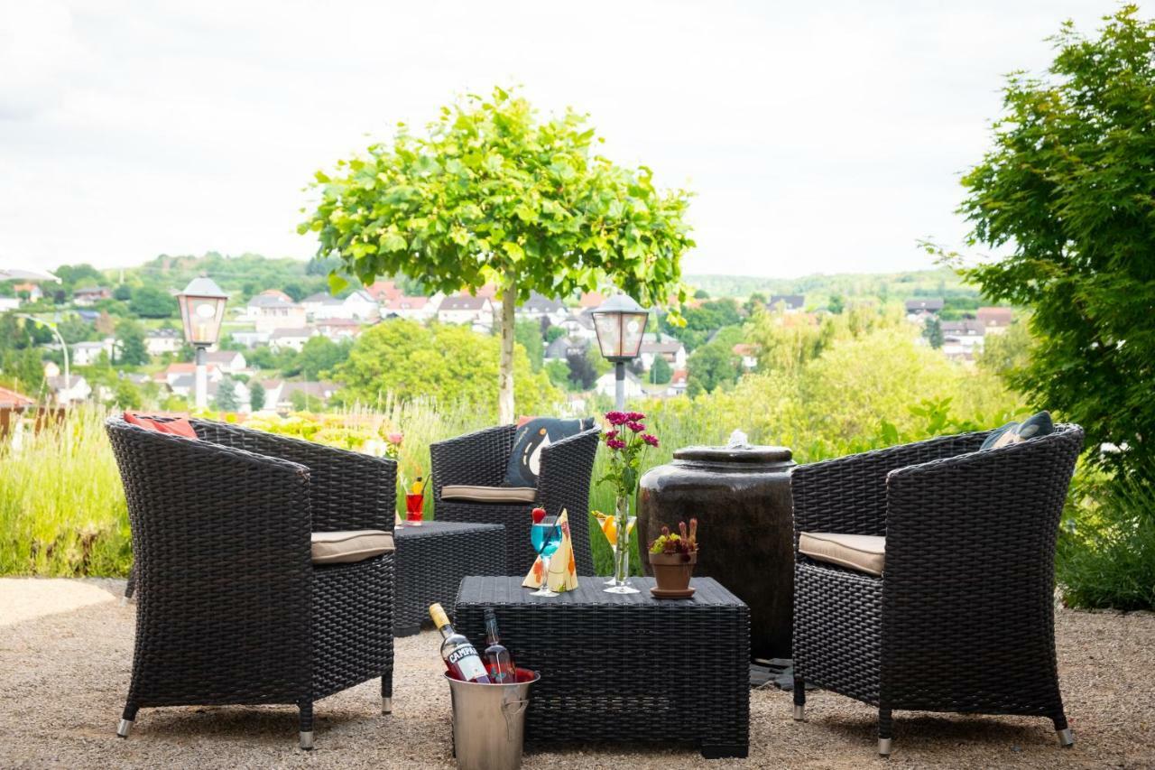 Akzent Hotel Haus Sonnenberg Schotten Buitenkant foto